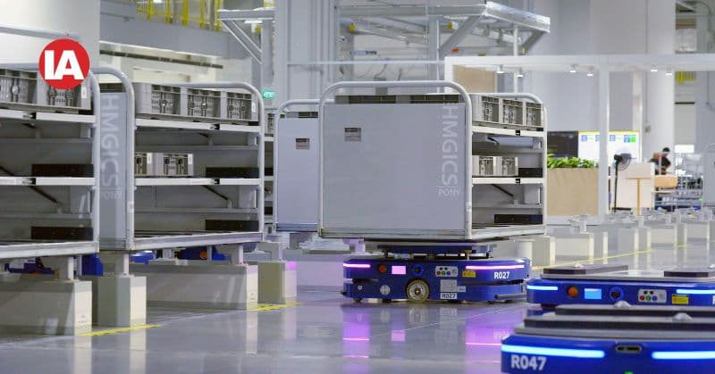 An autonomous mobile robot in operation. Photo by Hyundai Motor Group on Unsplash