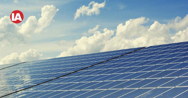 Transitioning to renewables. Pexels photo by Pixabay
