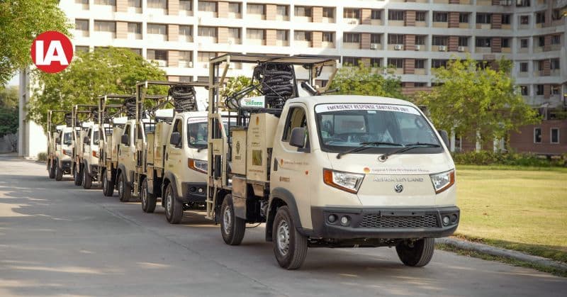 Bandicoot Mobility+, a vehicle-integrated robotic manhole cleaning system