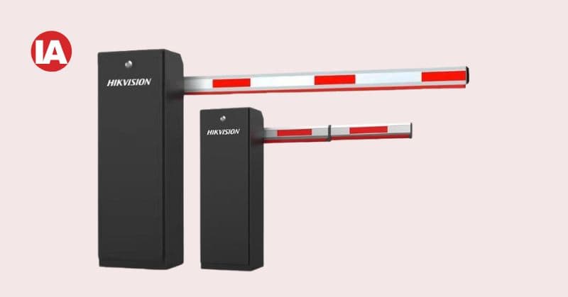 Boom barrier gates